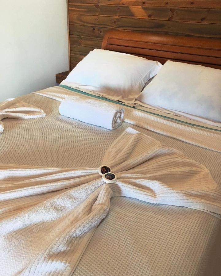 Pousada Cantinho D'Abrantes - Proximo As Melhores Praias De Ilhabela - Veloso E Curral Ngoại thất bức ảnh